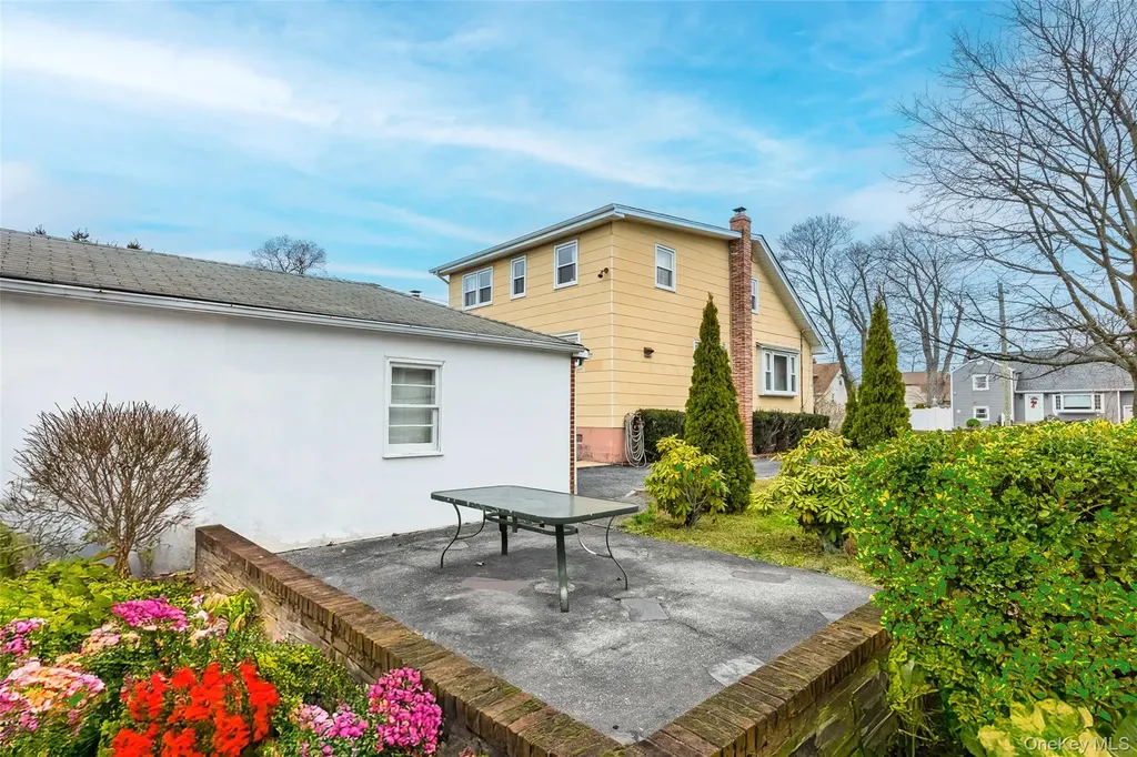 3066 Western Boulevard Baldwin NY 11510