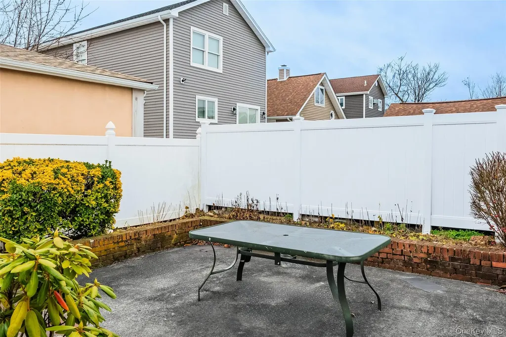3066 Western Boulevard Baldwin NY 11510