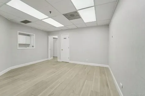 970 N Broadway Yonkers NY 10701