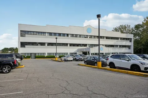 970 N Broadway Yonkers NY 10701