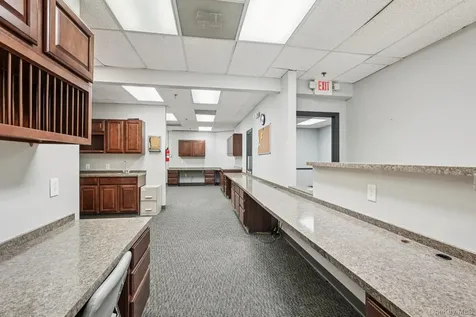 970 N Broadway Yonkers NY 10701