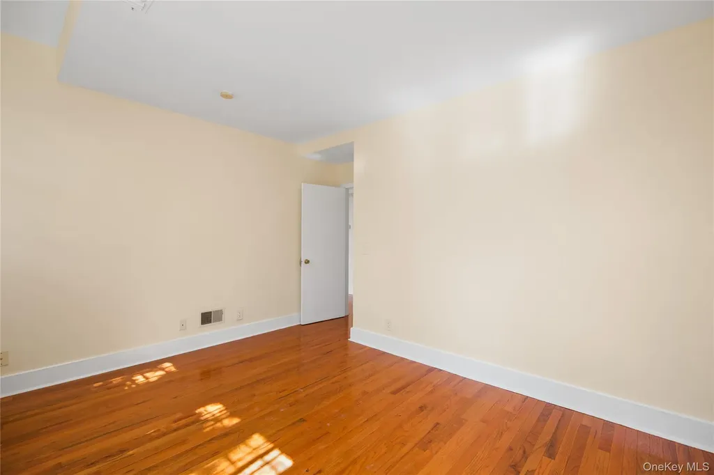 207 Chateau Rive Peekskill NY 10566