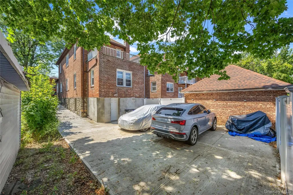4114 Wickham Avenue Bronx NY 10466