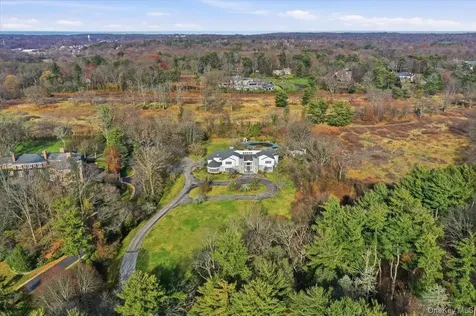 1 Private Lane Old Brookville NY 11545