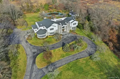 1 Private Lane Old Brookville NY 11545