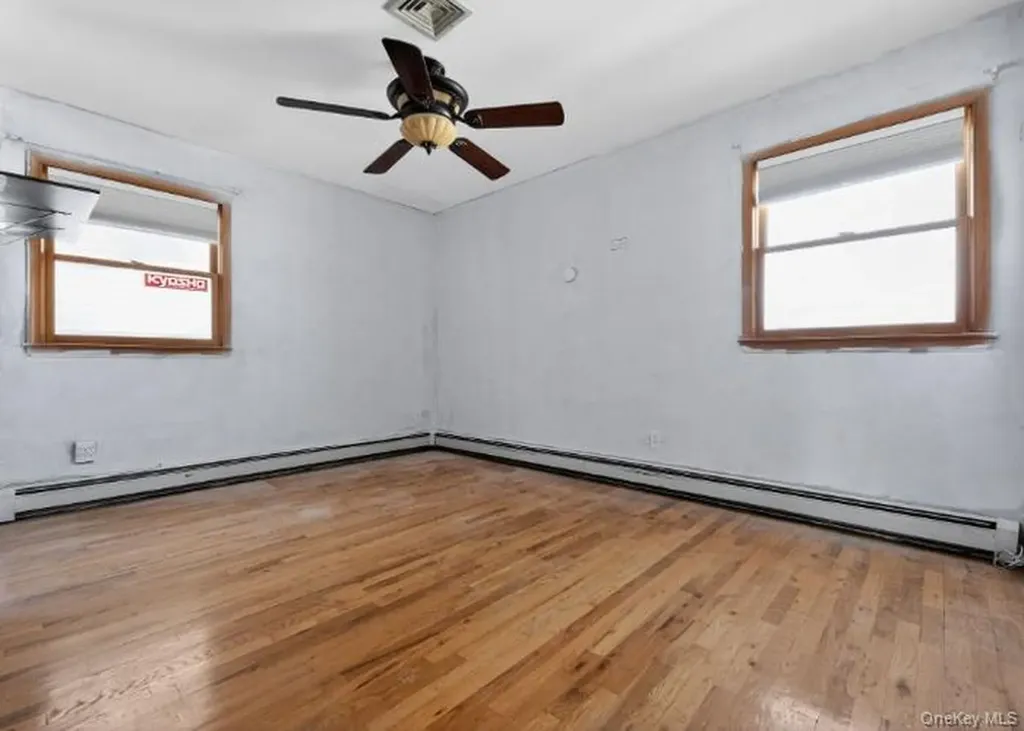 94 Joline Avenue Staten Island NY 10307