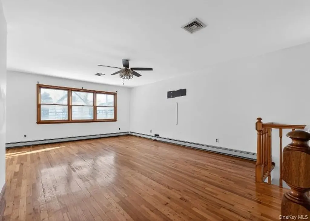94 Joline Avenue Staten Island NY 10307