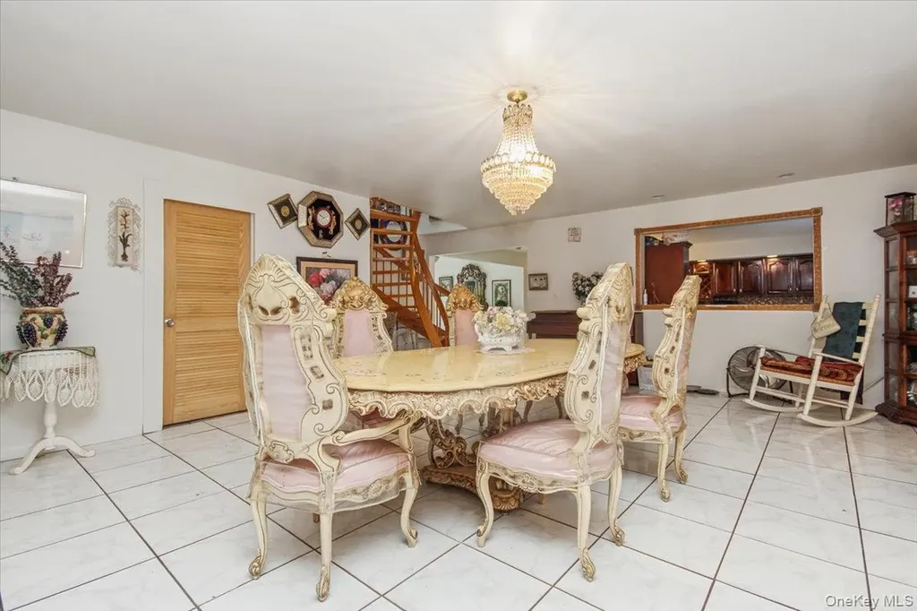 23 Peach Terrace Newburgh NY 12550