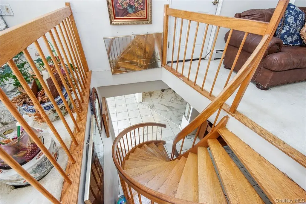 23 Peach Terrace Newburgh NY 12550