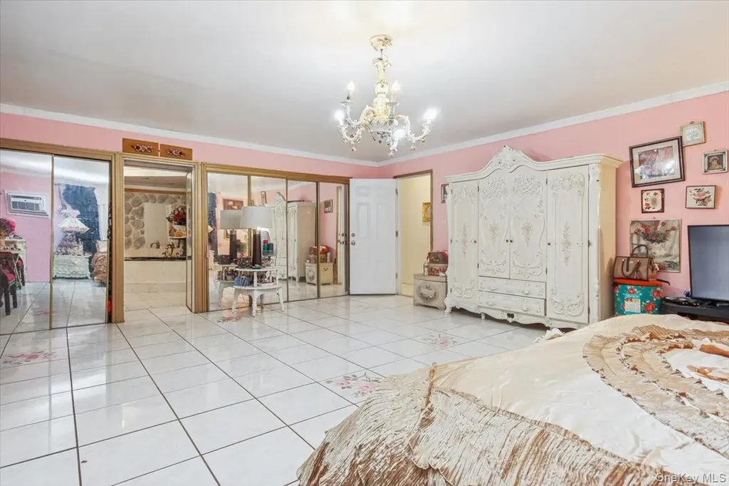 23 Peach Terrace Newburgh NY 12550