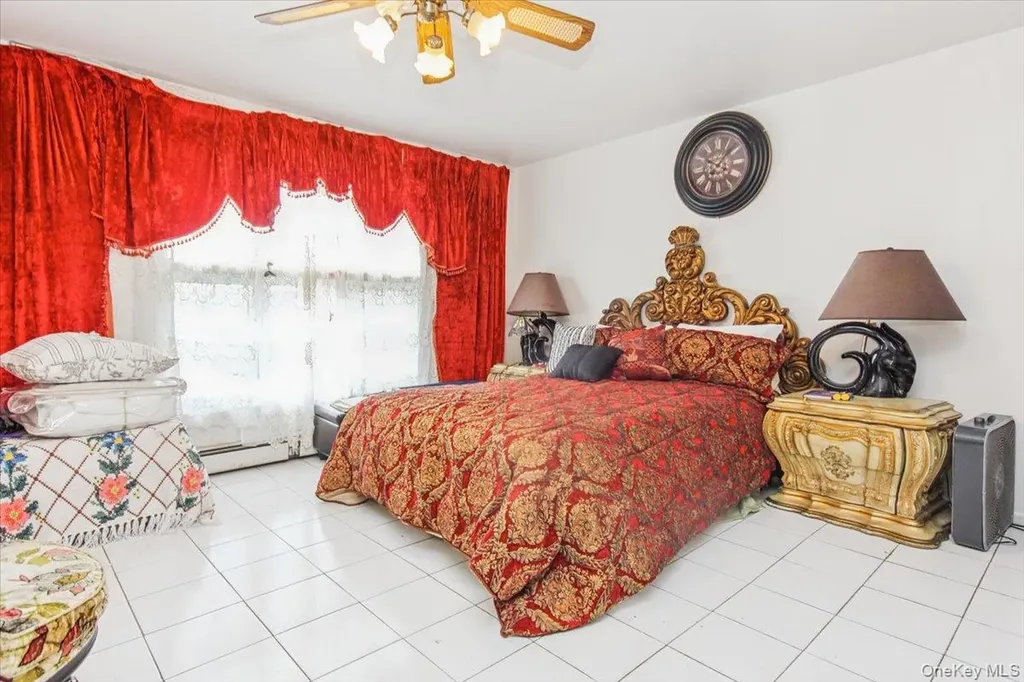 23 Peach Terrace Newburgh NY 12550