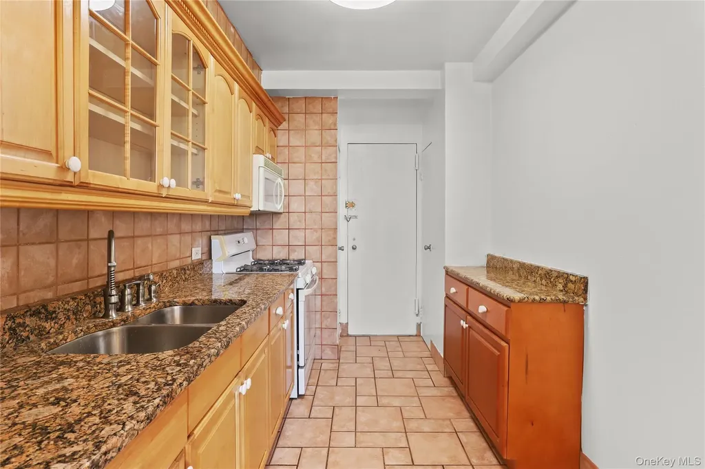 8 Fordham Hill Oval Bronx NY 10468