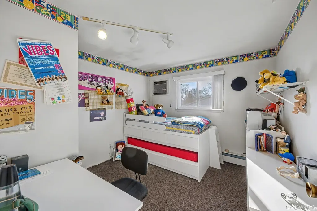 111 Shinbone Lane Commack NY 11725