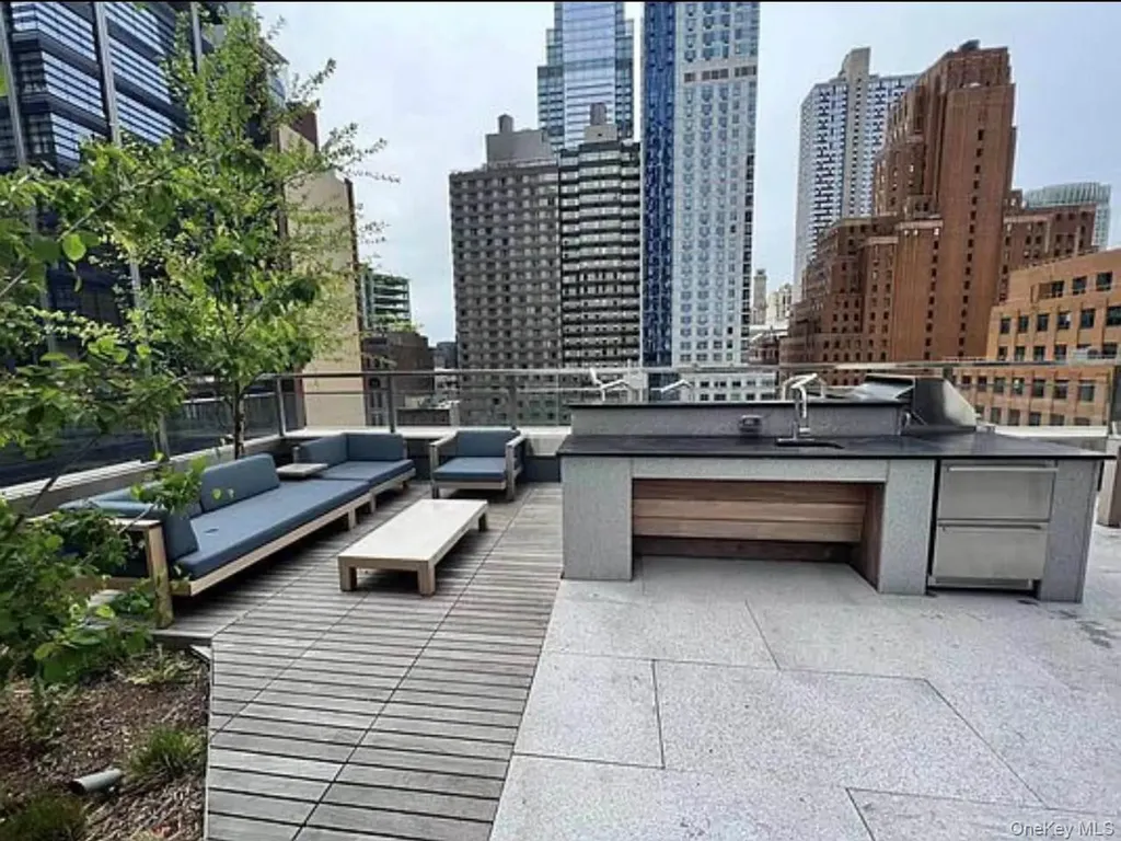 138 Willoughby Street Brooklyn NY 11201