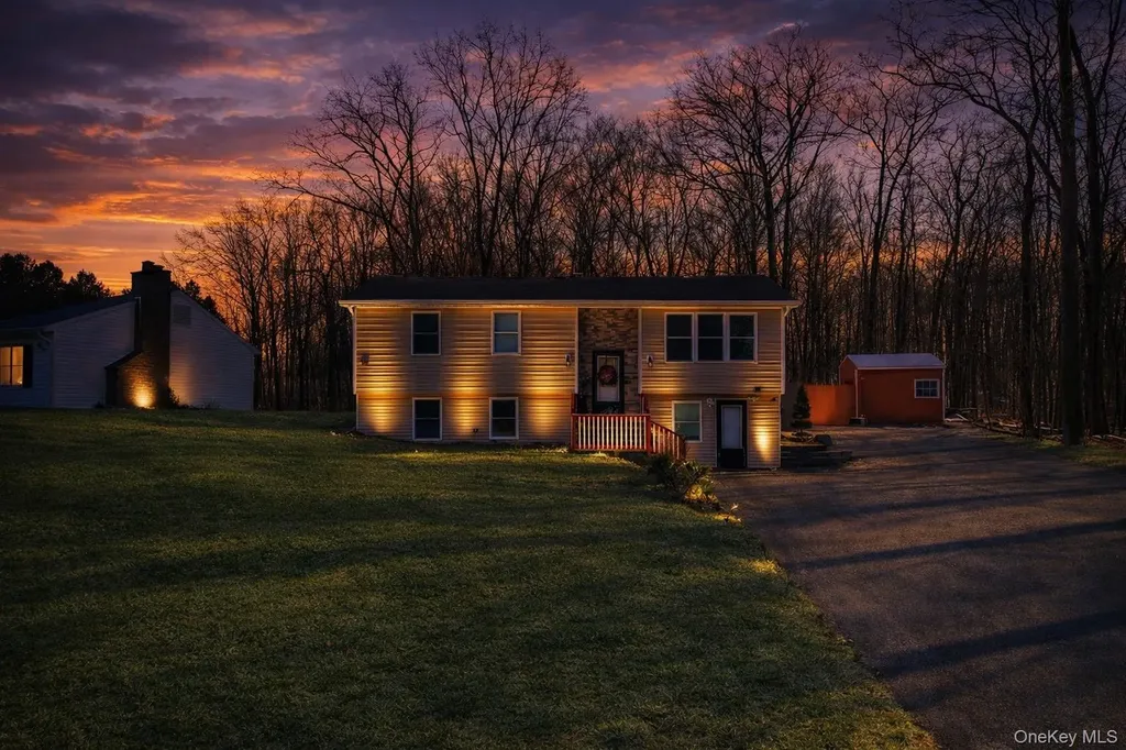 171 High Barney Road Middletown NY 10940