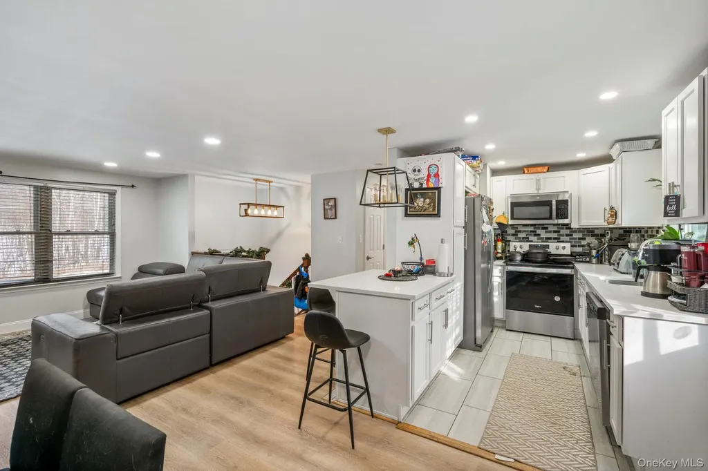 171 High Barney Road Middletown NY 10940