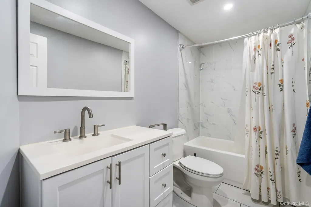 171 High Barney Road Middletown NY 10940