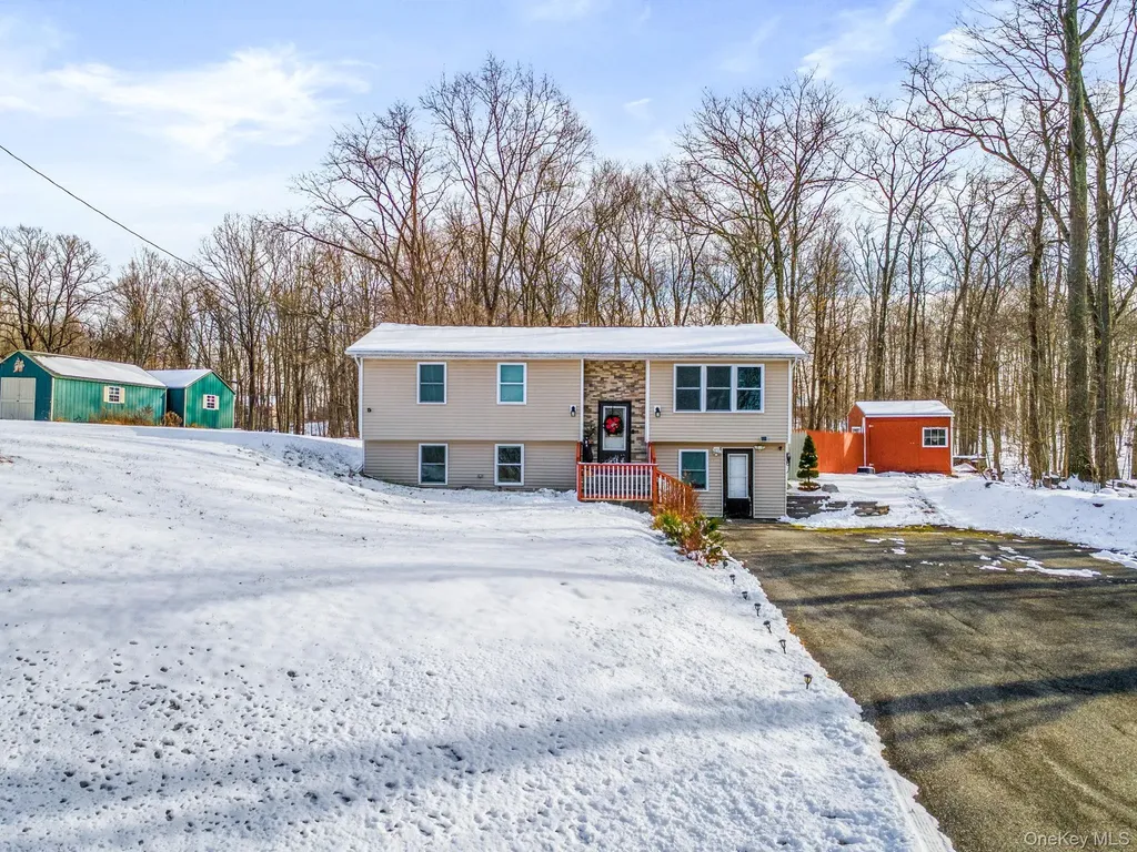 171 High Barney Road Middletown NY 10940