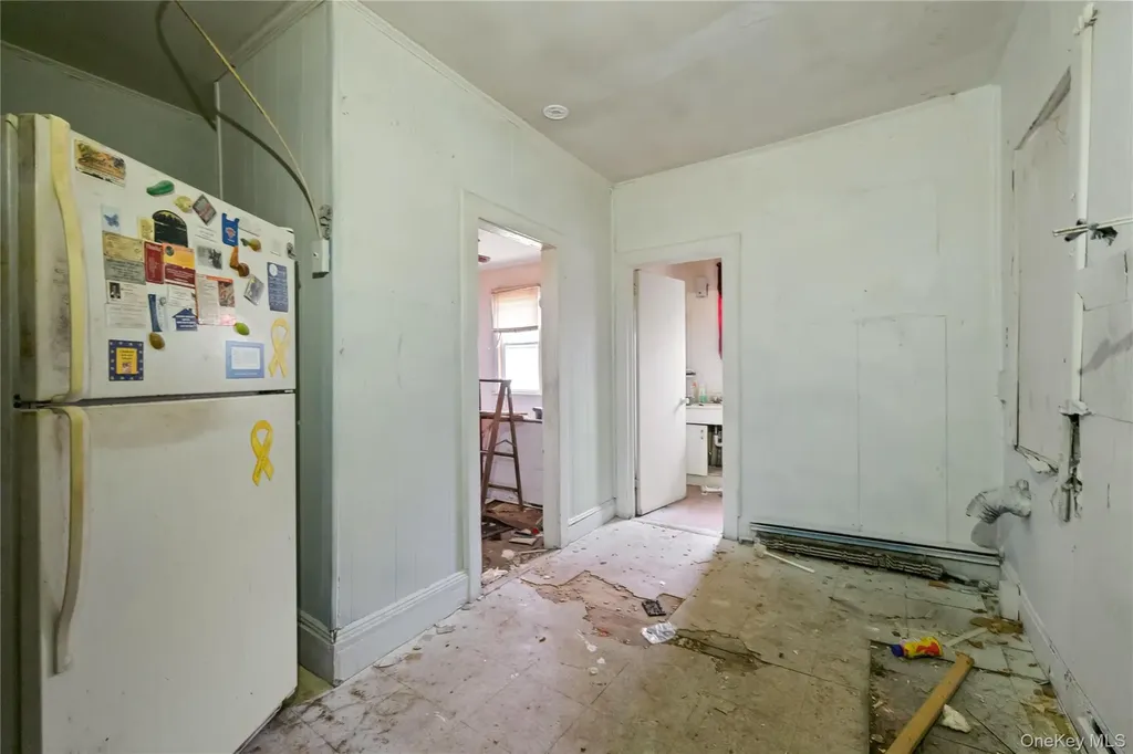 188 Woodside Avenue Freeport NY 11520