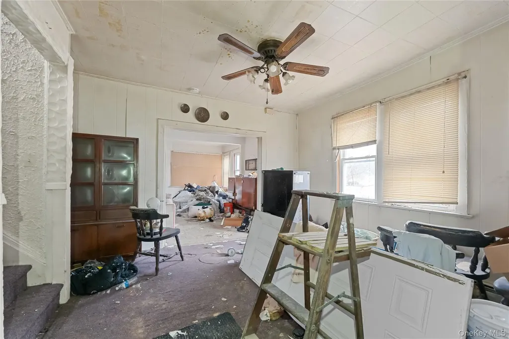 188 Woodside Avenue Freeport NY 11520