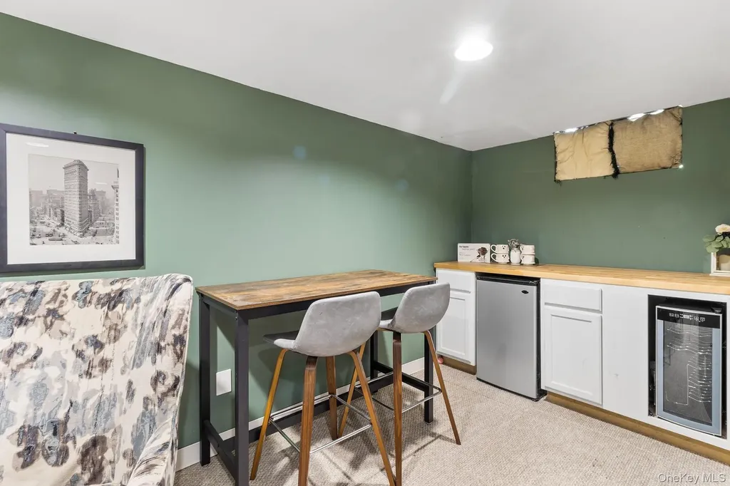24 Parkside Avenue Miller Place NY 11764