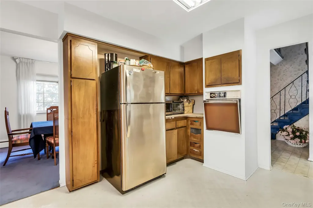 30 Glacier Drive Smithtown NY 11787