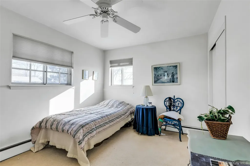 30 Glacier Drive Smithtown NY 11787