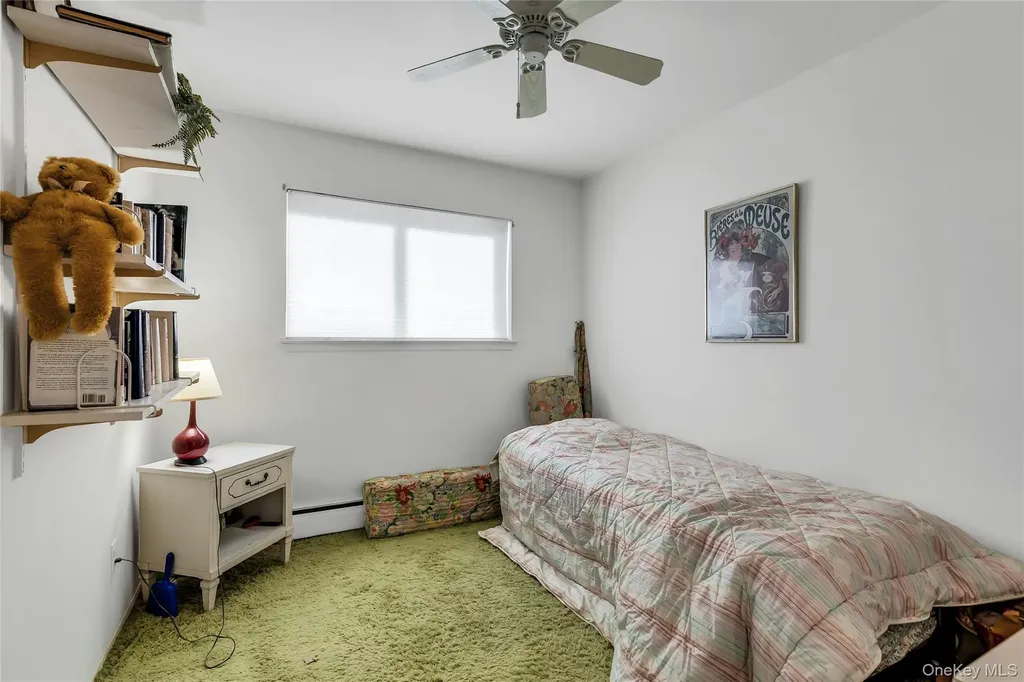 30 Glacier Drive Smithtown NY 11787