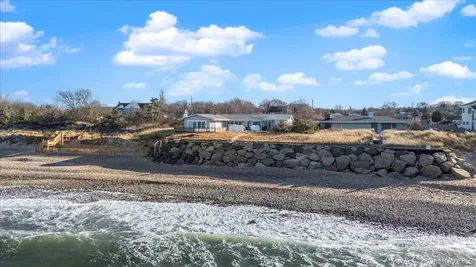 112 Soundview Drive Montauk NY 11954