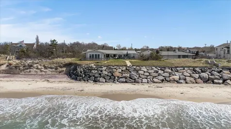 112 Soundview Drive Montauk NY 11954