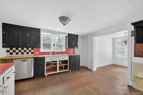 91 Clove Branch Road Hopewell Junction NY 12533