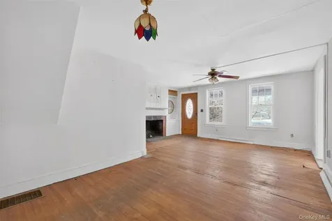 91 Clove Branch Road Hopewell Junction NY 12533