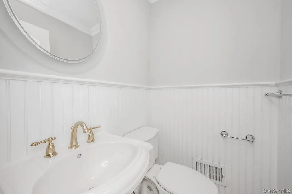 85 Park Avenue West Harrison NY 10604