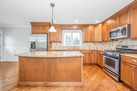 85 Park Avenue West Harrison NY 10604