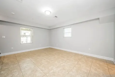 85 Park Avenue West Harrison NY 10604