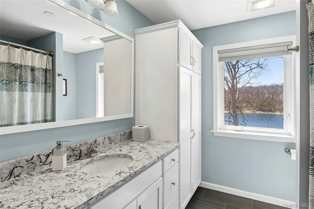 2280 Deep Hole Drive Mattituck NY 11952