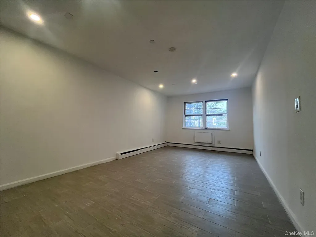 142-01 37th Avenue Flushing NY 11354