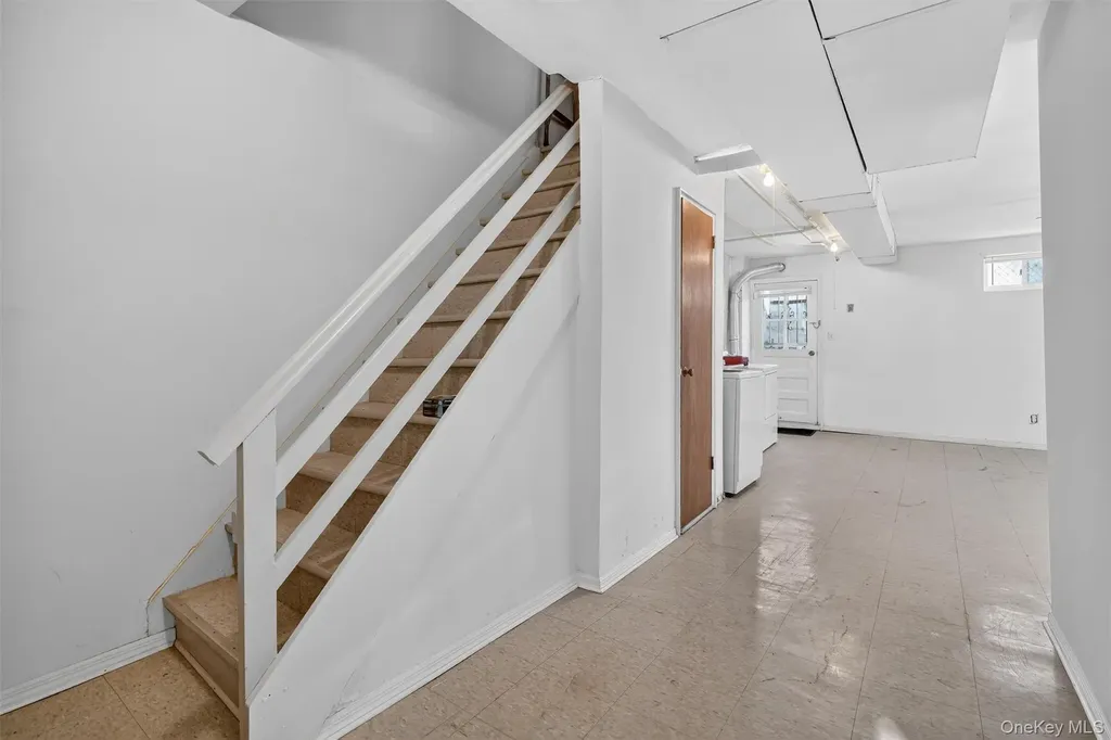 725 Logan Avenue Bronx NY 10465