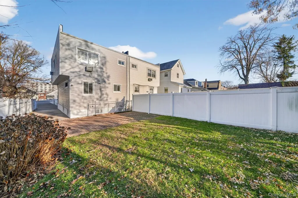 725 Logan Avenue Bronx NY 10465