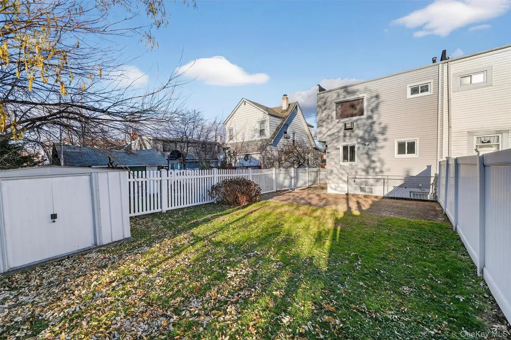 725 Logan Avenue Bronx NY 10465