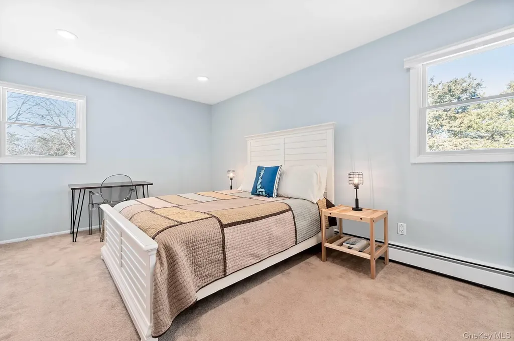 13 Buttercup Lane Westhampton NY 11977