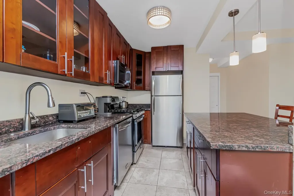 820 Boynton Avenue Bronx NY 10473