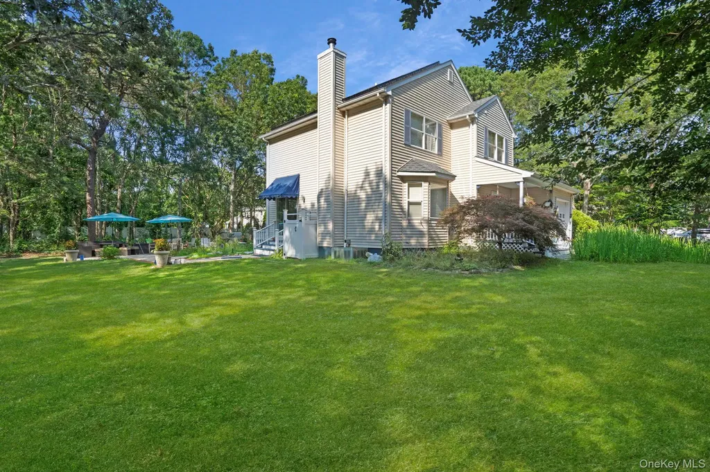 20 Deborah Drive Westhampton Beach NY 11978