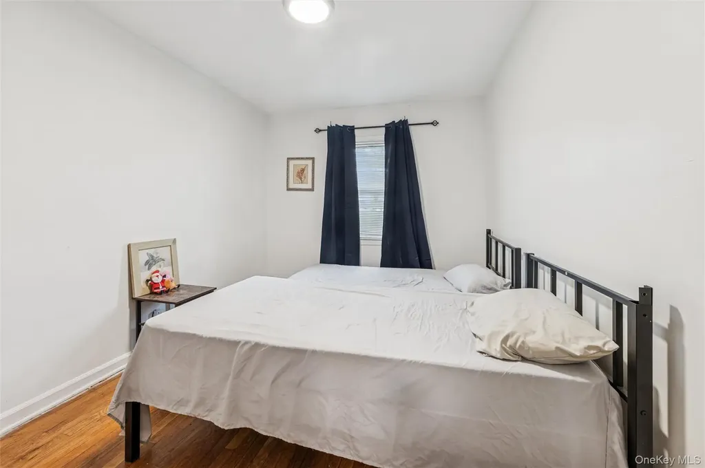 945 E 228th Street Bronx NY 10466