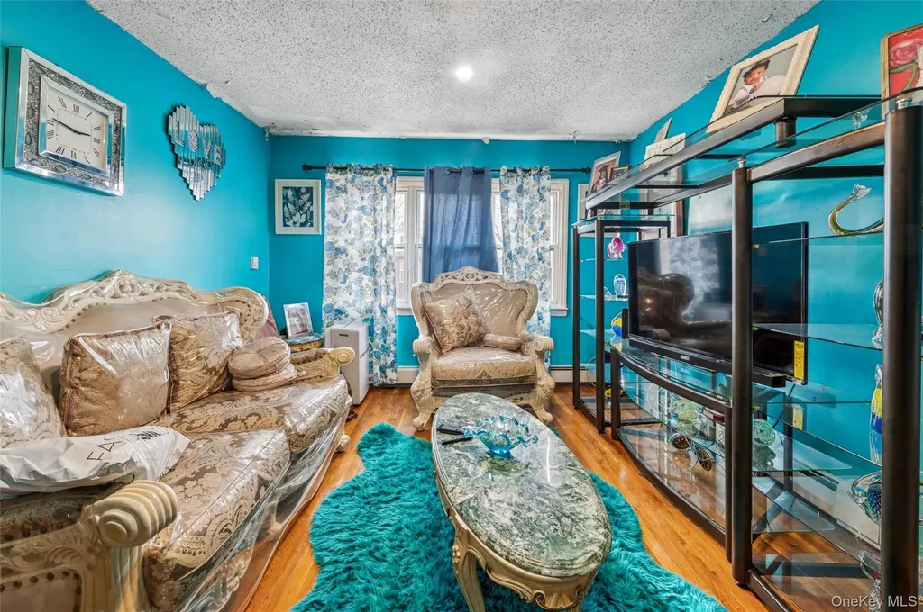 945 E 228th Street Bronx NY 10466