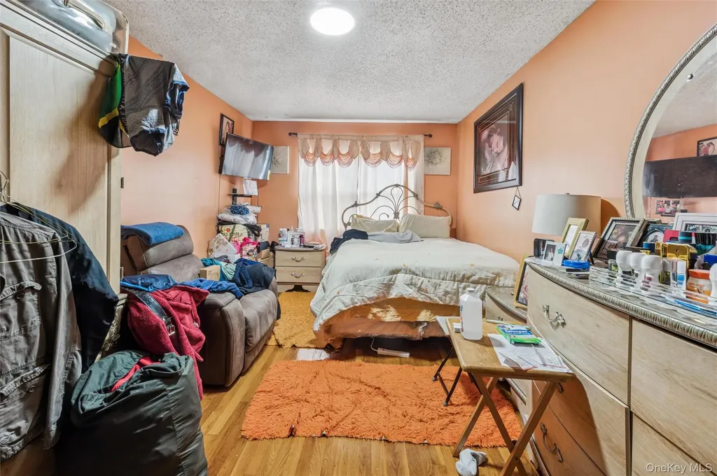 945 E 228th Street Bronx NY 10466