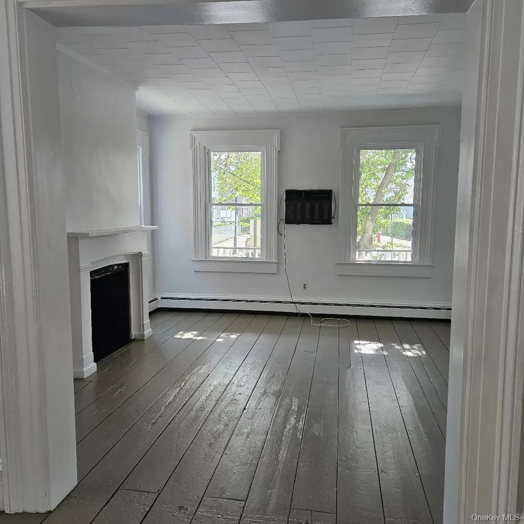 29 Delano Street Poughkeepsie NY 12601
