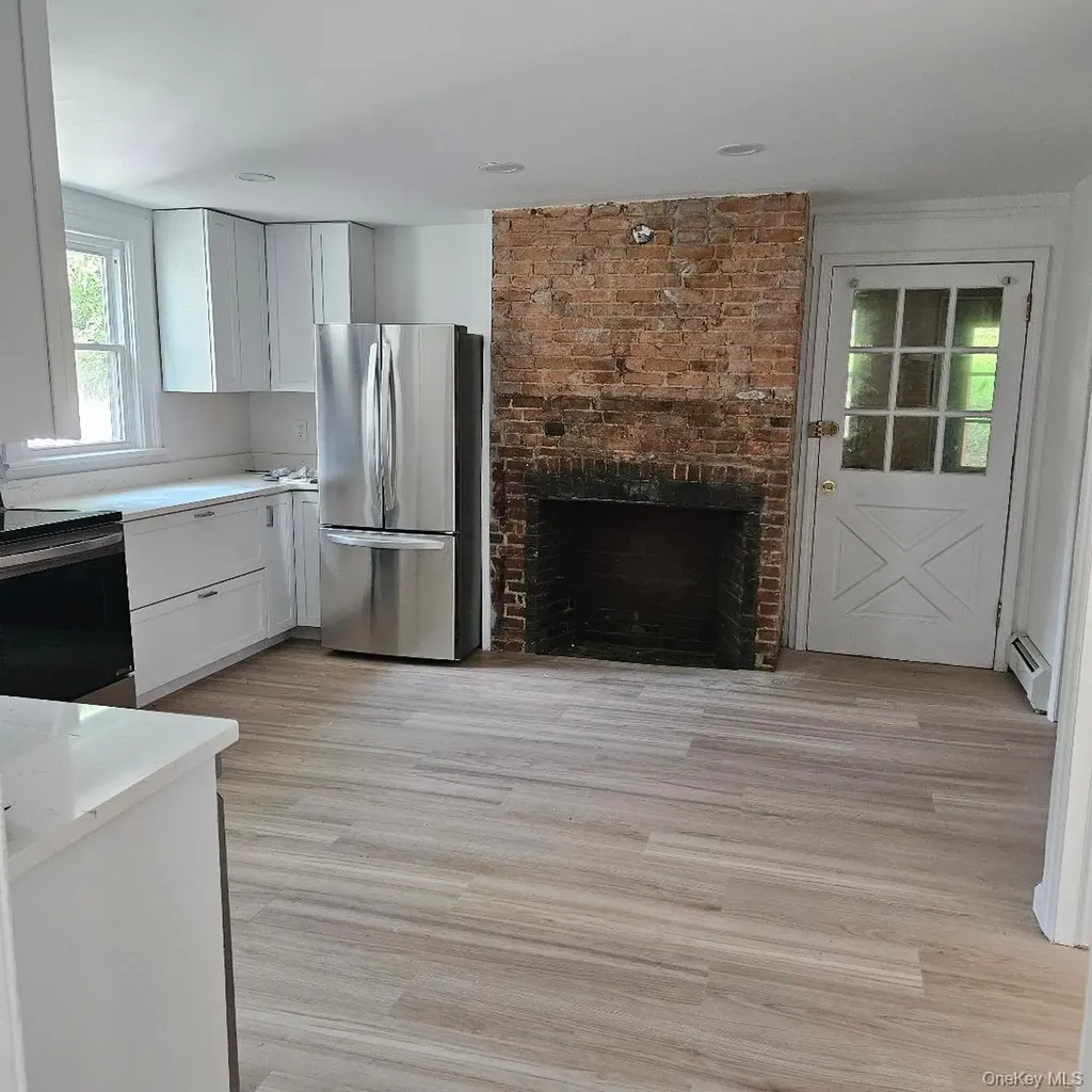29 Delano Street Poughkeepsie NY 12601