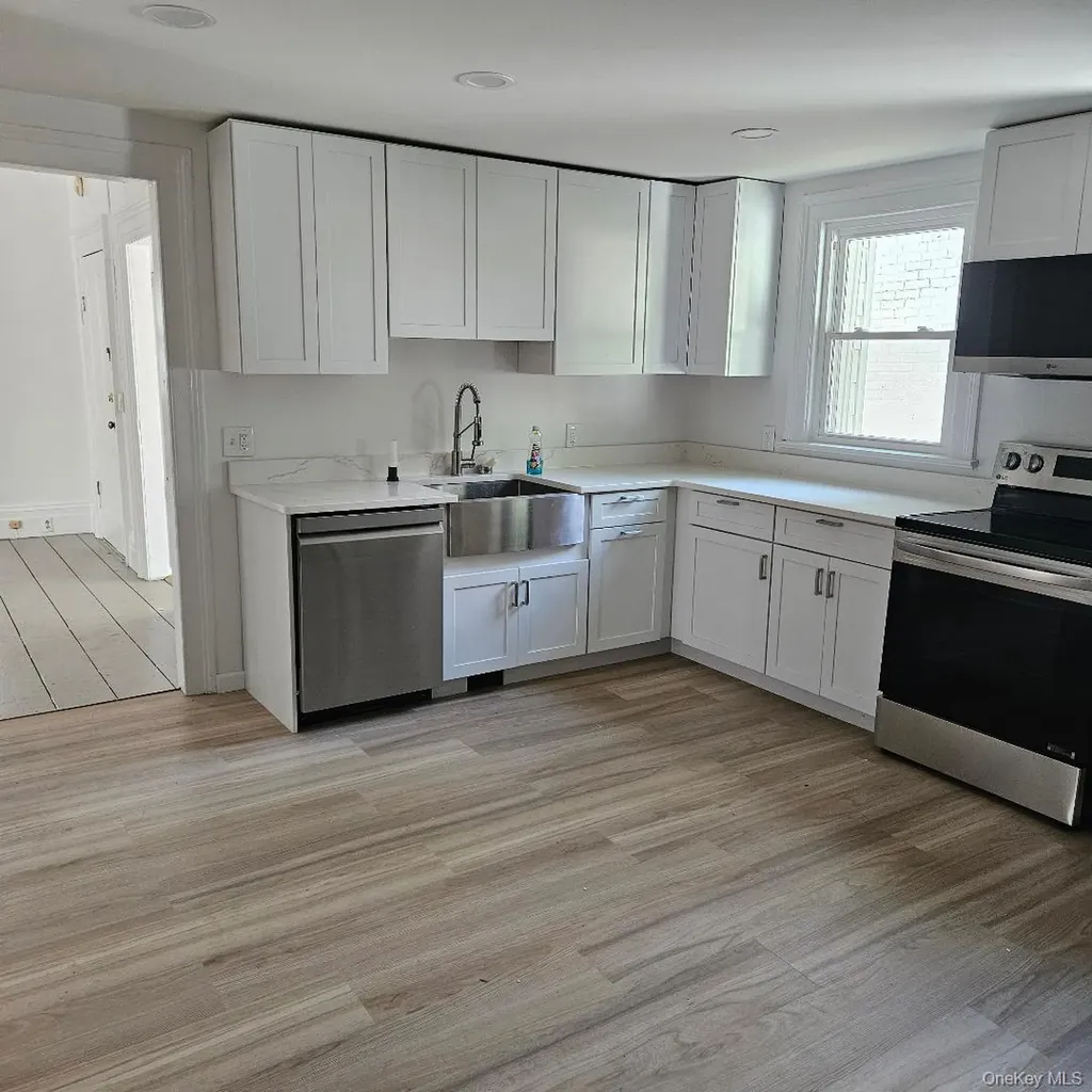 29 Delano Street Poughkeepsie NY 12601