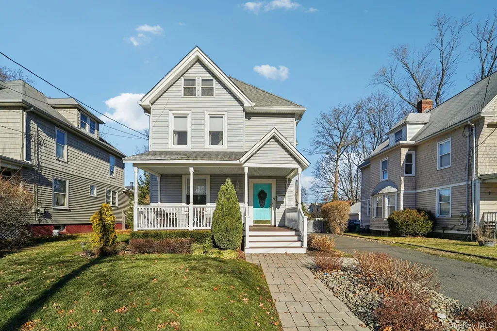 76 E Maple Avenue Suffern NY 10901